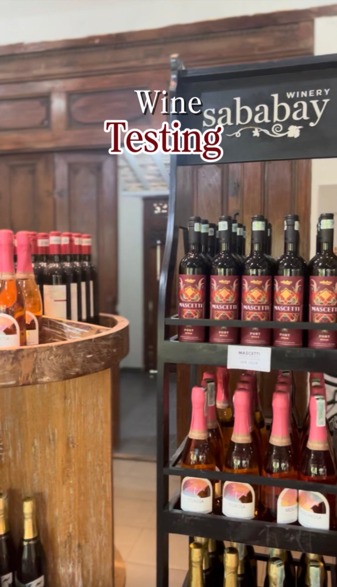 Femnova Lifestyle: Kenapa Wine Diputar Sebelum Diminum?