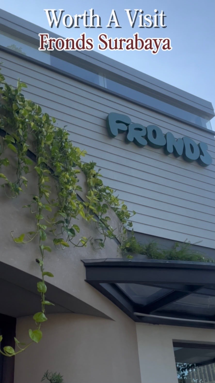 Femnova Eats: Fronds, Cafe Aesthetic di Surabaya yang Worth a Visit
